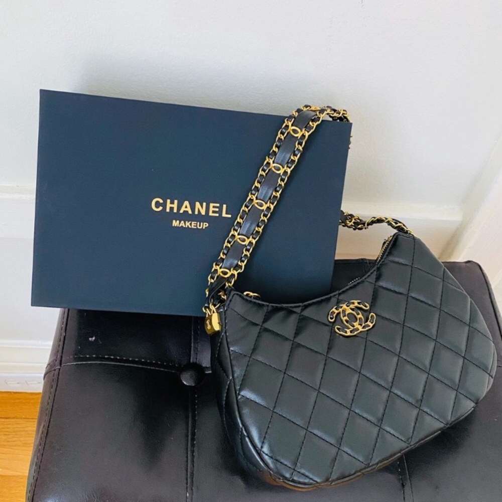 New in Box Chanel Makeup GWP Black Quilted Faux Leather 19 Hobo Shoulder Bag